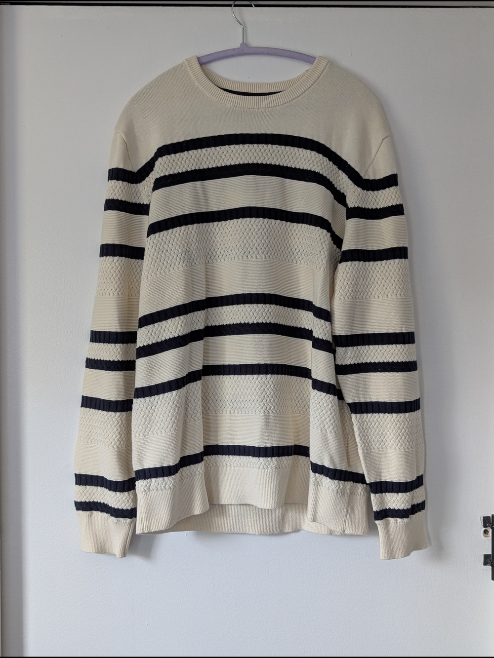 Nautica Mens XL White and Navy Blue Striped Crewneck 100% Cotton Sweater